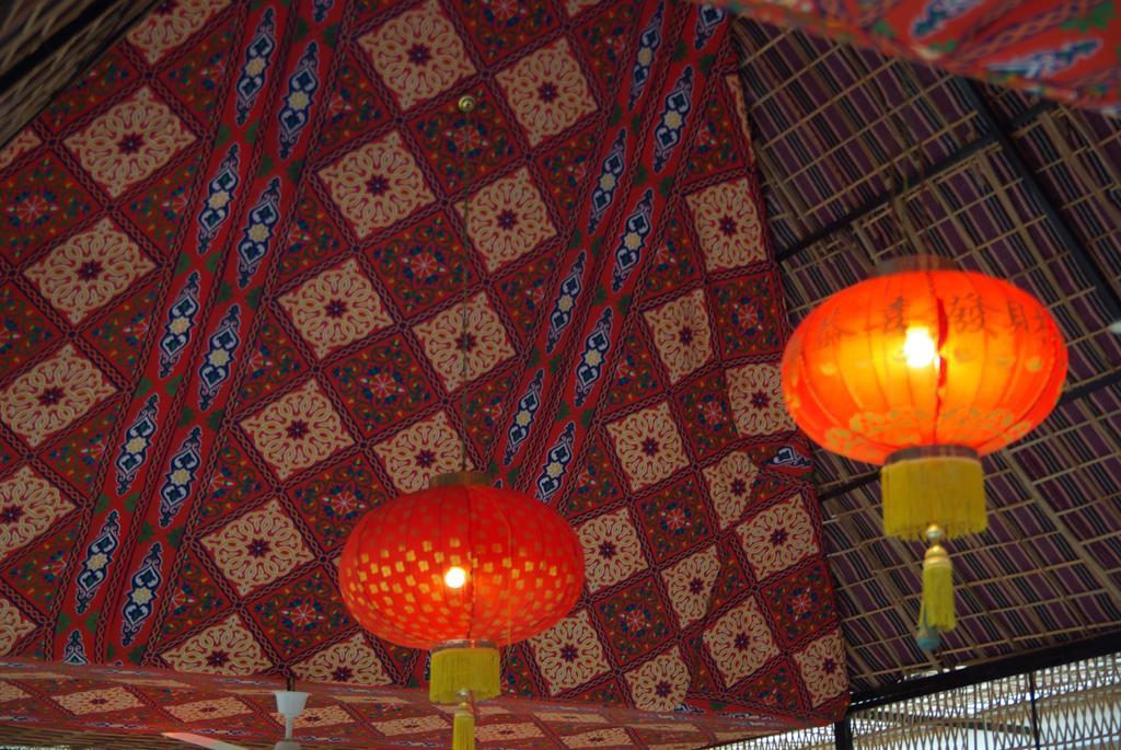 Pyramids Luxor Hotel&SPA Exteriör bild